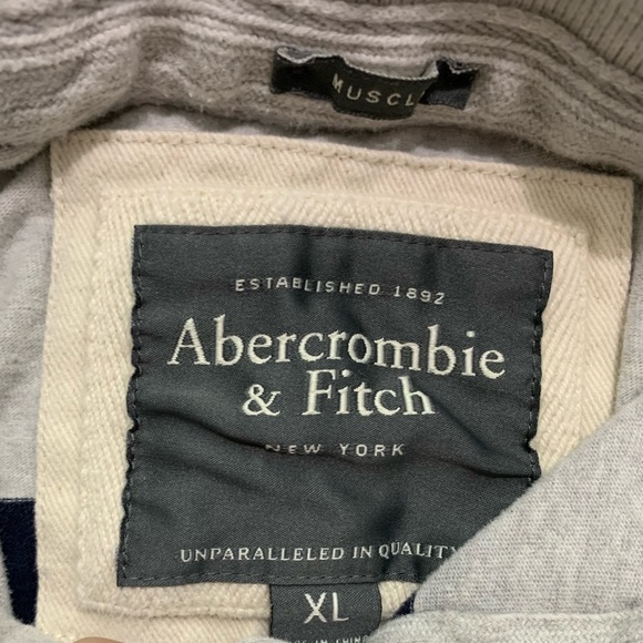 Abercrombie tshirt polo - Picture 3 of 7